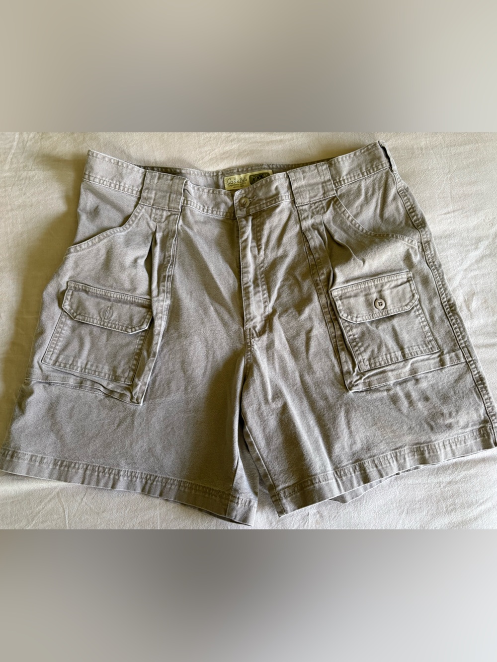 Cabela’s men’s 7 pocket Hiker short